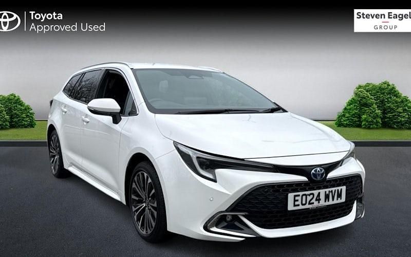 Used Toyota Corolla Design 140 HP (102 kW) 2026 Estate