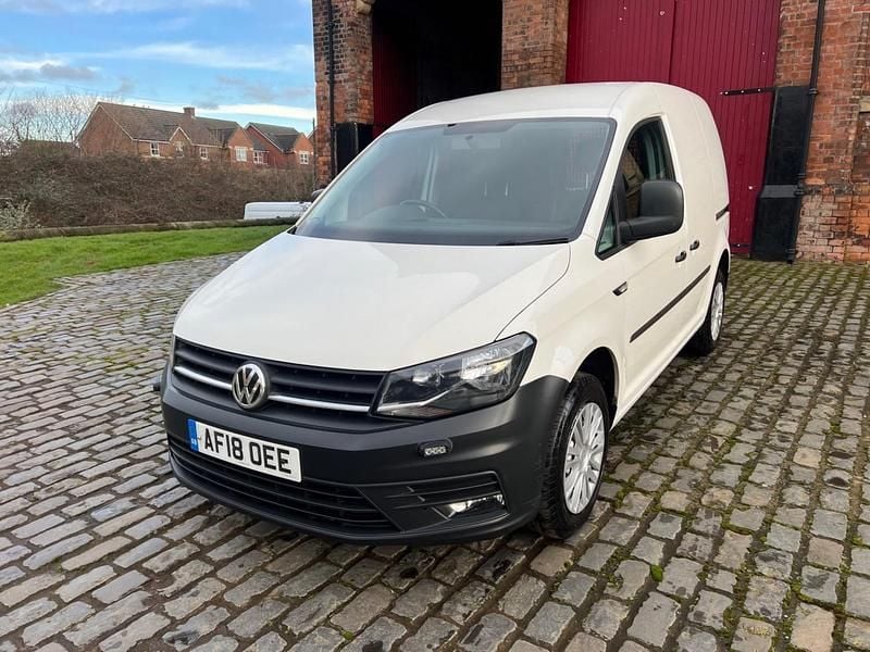 Used VW Caddy Startline 102 HP (75 kW) 2018 White MPV
