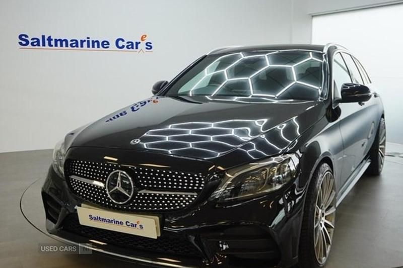 Black Used 2019 Mercedes C220 AMG Line Premium Estate | £21,590 (Fair price) - Image 1/1
