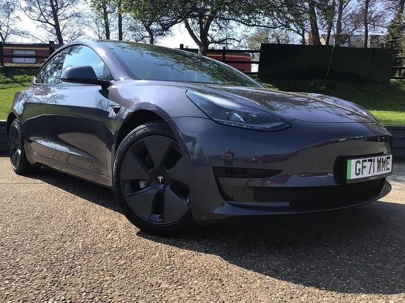 Grey Used 2021 Tesla Model 3 Standard Range Sedan | £19,490 (Fair price) - Image 1/4
