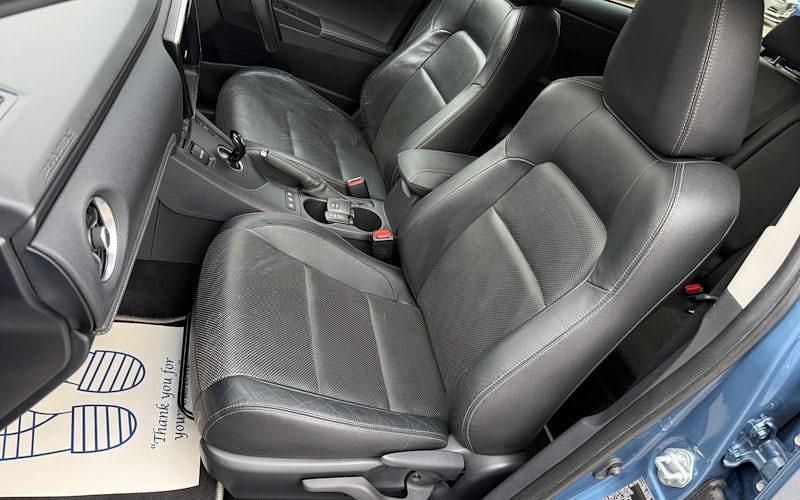Used Toyota Auris Touring Sports 136 HP (100 kW) 2018 Estate