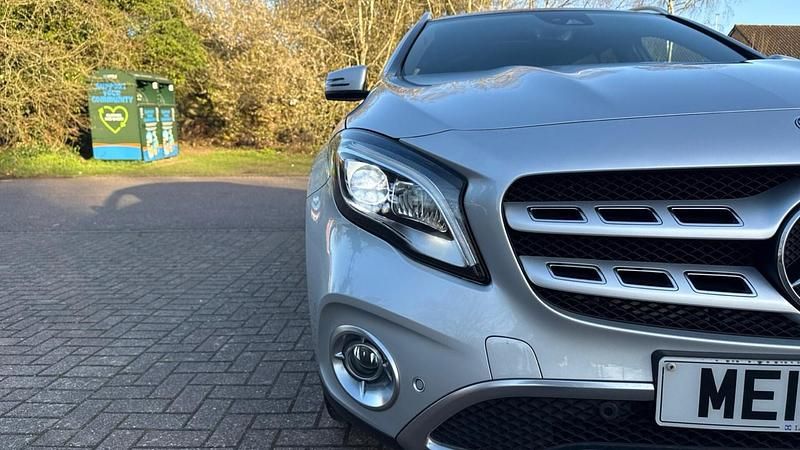 Used Mercedes GLA200 Premium Plus 2019 Silver SUV