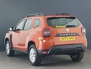 Used Dacia Duster Comfort 90 HP (66 kW) 2022 Orange SUV