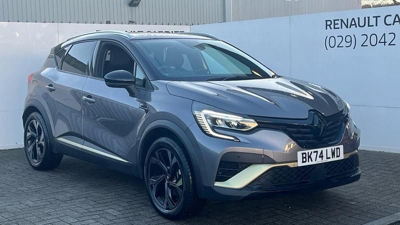 Metallic oyster grey Used 2024 Renault Captur Engineered SUV | £20,154 (Fair price) - Image 1/1