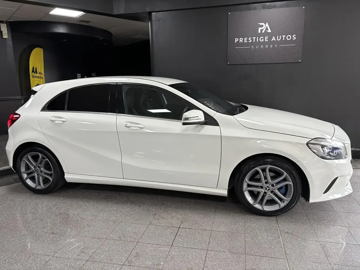 Used Mercedes A200 Sport Edition 156 HP (114 kW) 2018 White Hatchback