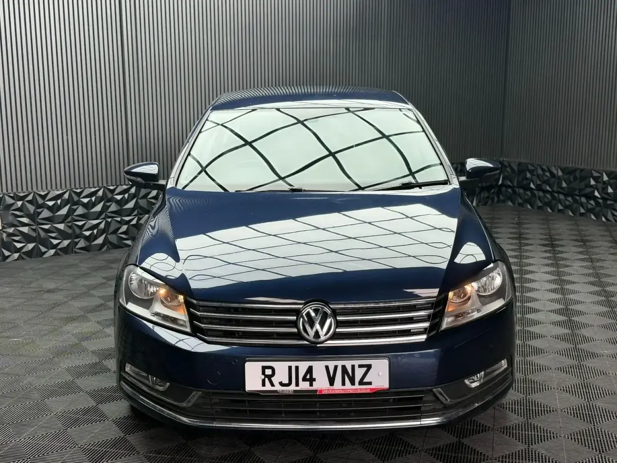 Usado VW Passat Executive 2014 Azul Sedan