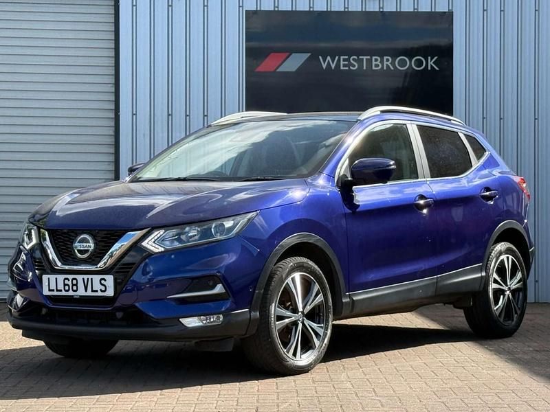 Used Nissan Qashqai N-Connecta 115 HP (84 kW) 2018 Blue SUV