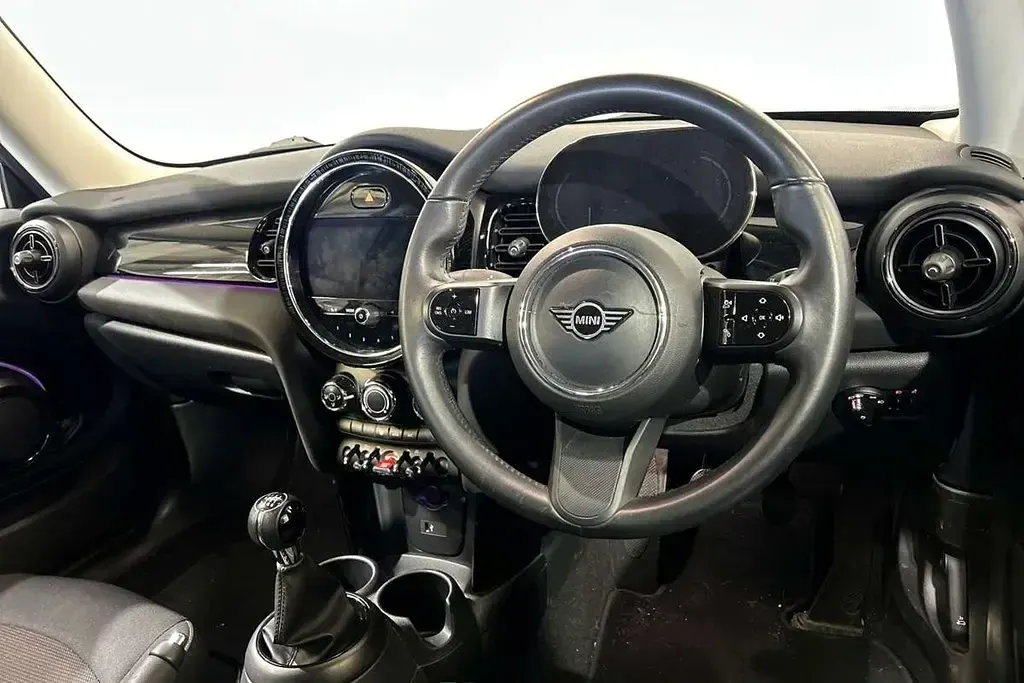 Used Mini Cooper Classic 136 HP (100 kW) 2021 Grey Hatchback