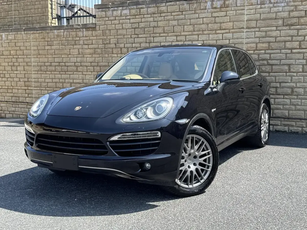 Used Porsche Cayenne 2013 Black SUV