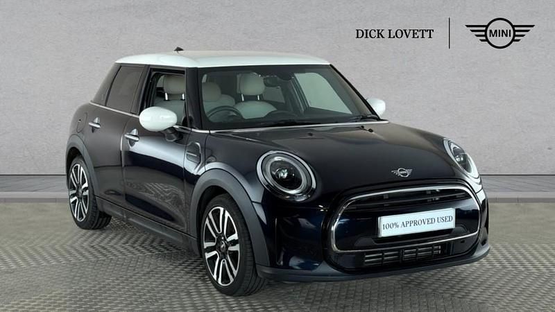Black Used 2021 Mini Cooper Exclusive Hatchback | £17,000 (A bit pricey) - Image 1/4