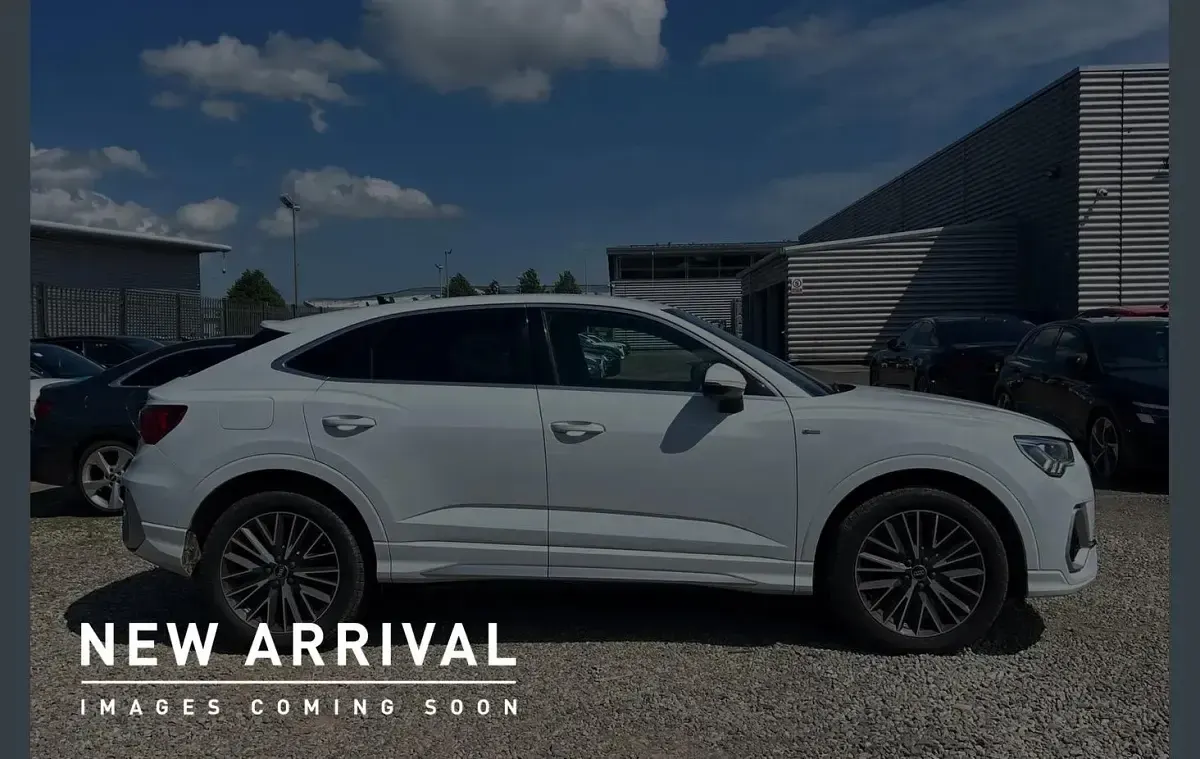 Used Audi Q3 S-Line 187 HP (137 kW) 2022 White SUV