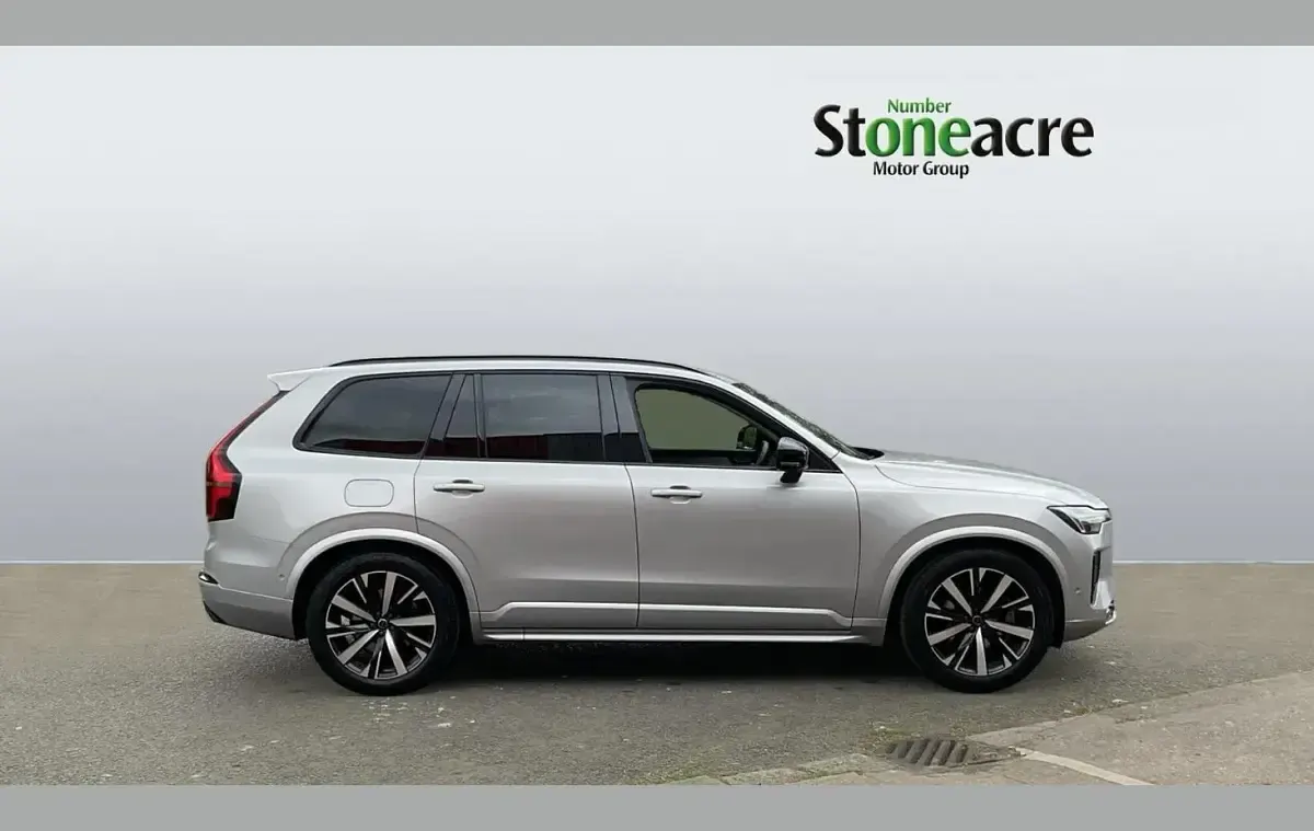 Used Volvo XC90 Plus 455 HP (334 kW) 2025 Silver SUV