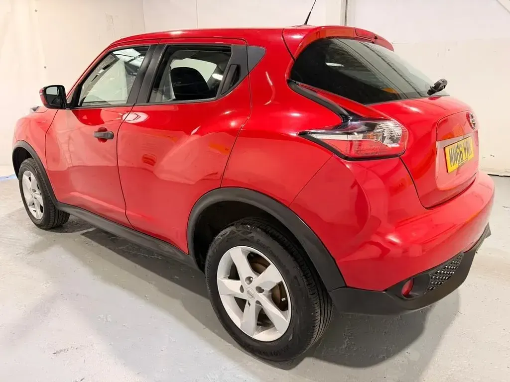 Used Nissan Juke Visia 94 HP (69 kW) 2016 Red SUV