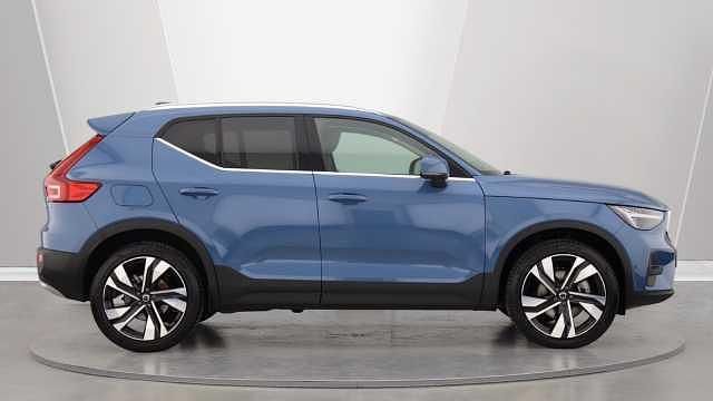 Used Volvo XC40 Ultra 163 HP (119 kW) 2025 SUV