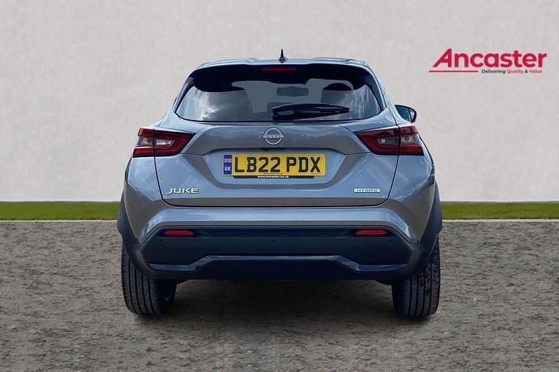 Used Nissan Juke Tekna+ 141 HP (103 kW) 2022 Grey SUV