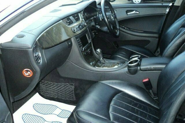 Used Mercedes CLS320 2007 Sedan