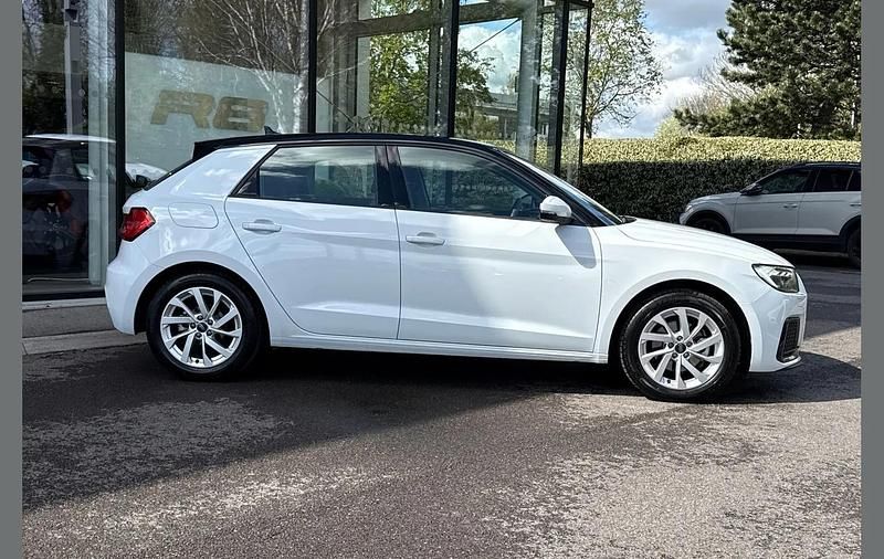 New Audi A1 Sport 113 HP (83 kW) 2025 White SUV
