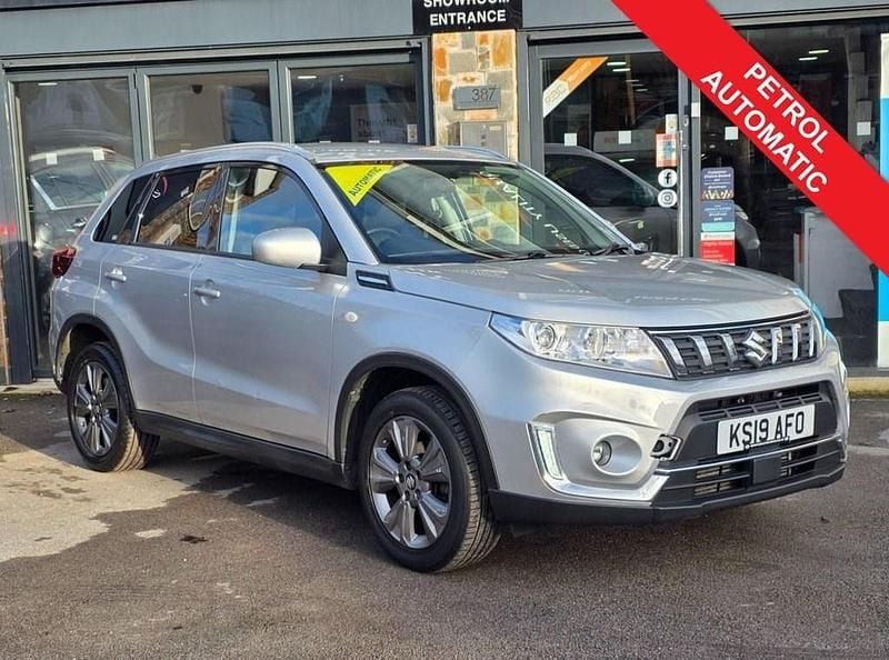 Second-hand Suzuki Vitara SZ-T 140 CP (102 kW) 2019 Argintiu Hatchback