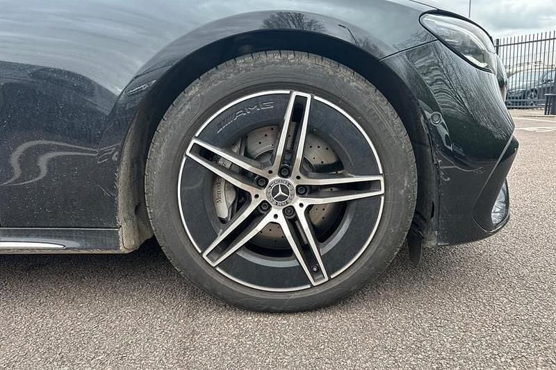 Used Mercedes E220 AMG Line Premium 197 HP (144 kW) 2025 Black Estate