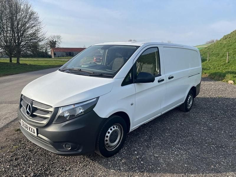 Usado Mercedes Vito 2018 Branco Van