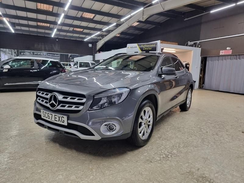 Grey Used 2018 Mercedes GLA200 SE SUV | £9,291 (Good price) - Image 1/4