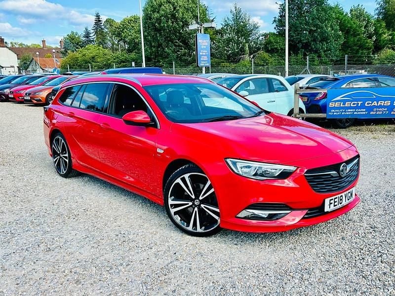 Red Used 2018 Vauxhall Insignia SRi Estate | £11,995 (Fair price) - Image 1/3