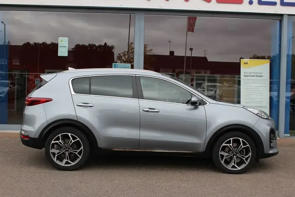 Used Kia Sportage GT-Line 134 HP (98 kW) 2021 Silver SUV