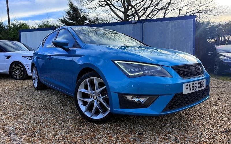 Used Seat Leon FR 150 HP (110 kW) 2016 Blue Hatchback