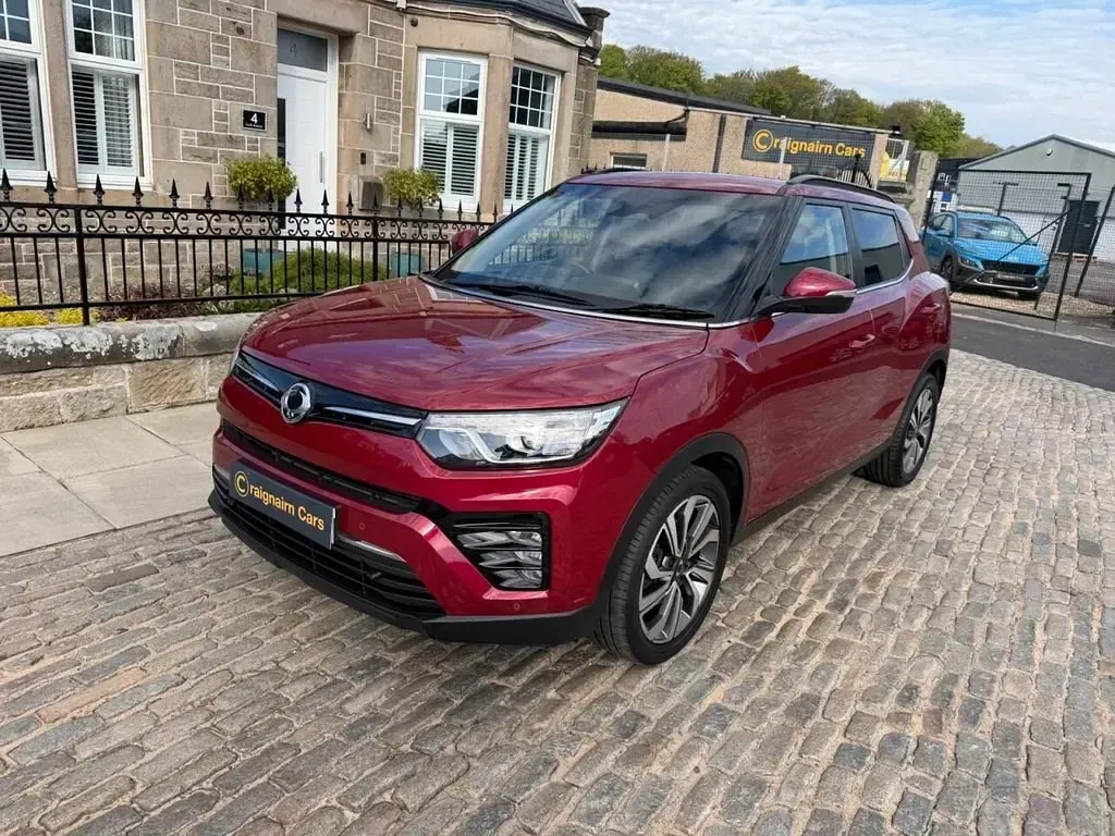 Used SsangYong Tivoli 163 HP (119 kW) 2022 Red SUV