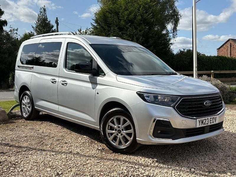 Silver Used 2023 Ford Tourneo Connect Titanium MPV | £20,101 (Fair price) - Image 1/4