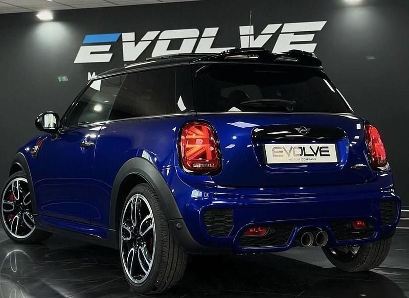Used Mini John Cooper Works Hatch 231 HP (169 kW) 2018 Blue Hatchback