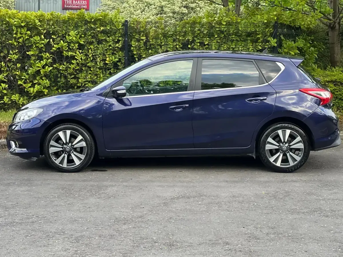 Used Nissan Pulsar Tekna 115 HP (84 kW) 2016 Blue Hatchback