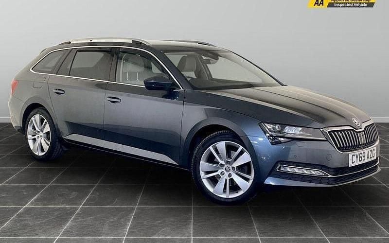 Used 2021 Skoda Superb SE L Estate | £12,195 (Super price) - Image 1/2