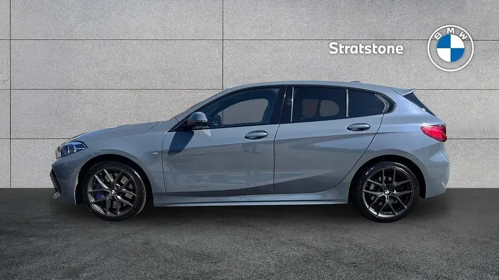 Used BMW 118 M Sport 134 HP (98 kW) 2024 Grey
