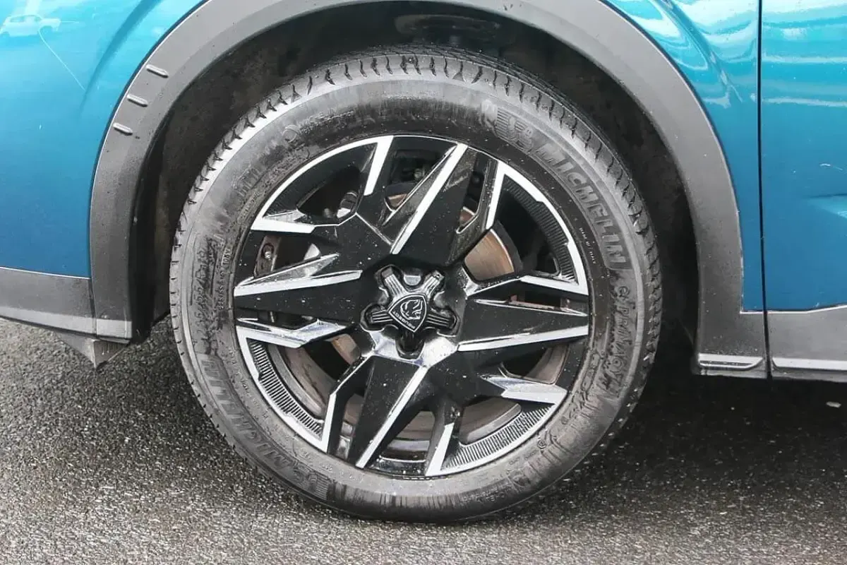 Used Peugeot 3008 GTi 134 HP (98 kW) 2025 Blue SUV
