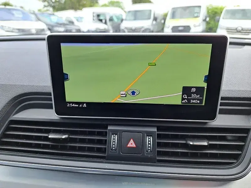Begagnad Audi Q5 S-Line 190 HK (139 kW) 2020 Svart SUV