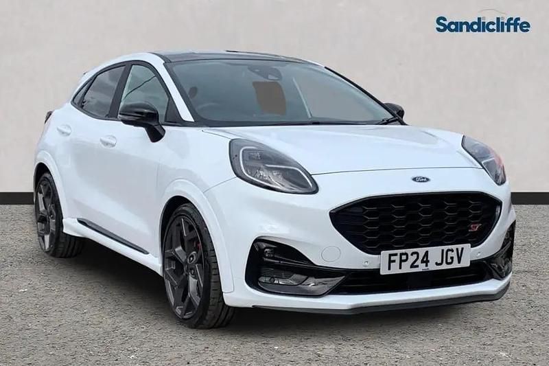 Frozen white (premium paint) Used 2024 Ford Puma Gen-E ST | £21,073 (A bit pricey) - Image 1/4