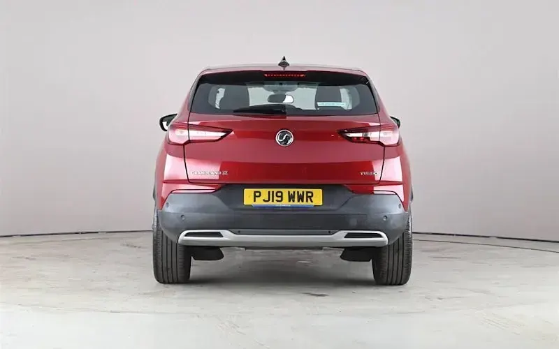 Second-hand Vauxhall Grandland X Elite 131 CP (96 kW) 2021 SUV