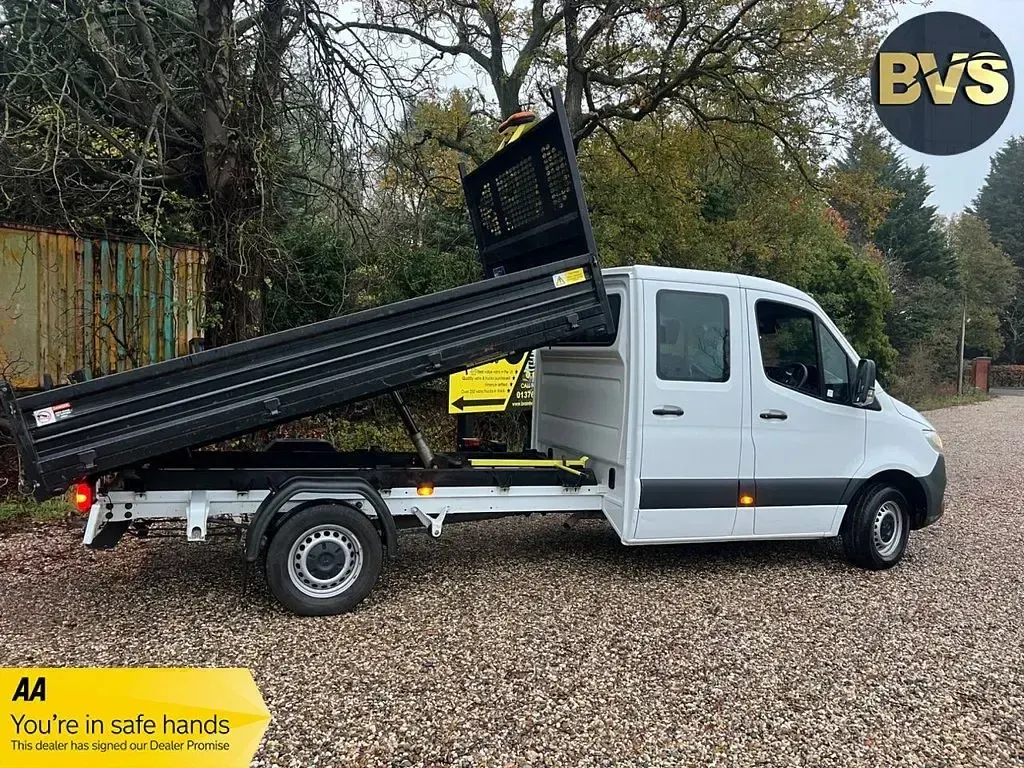 Used Mercedes Sprinter 143 HP (105 kW) 2023 White Van