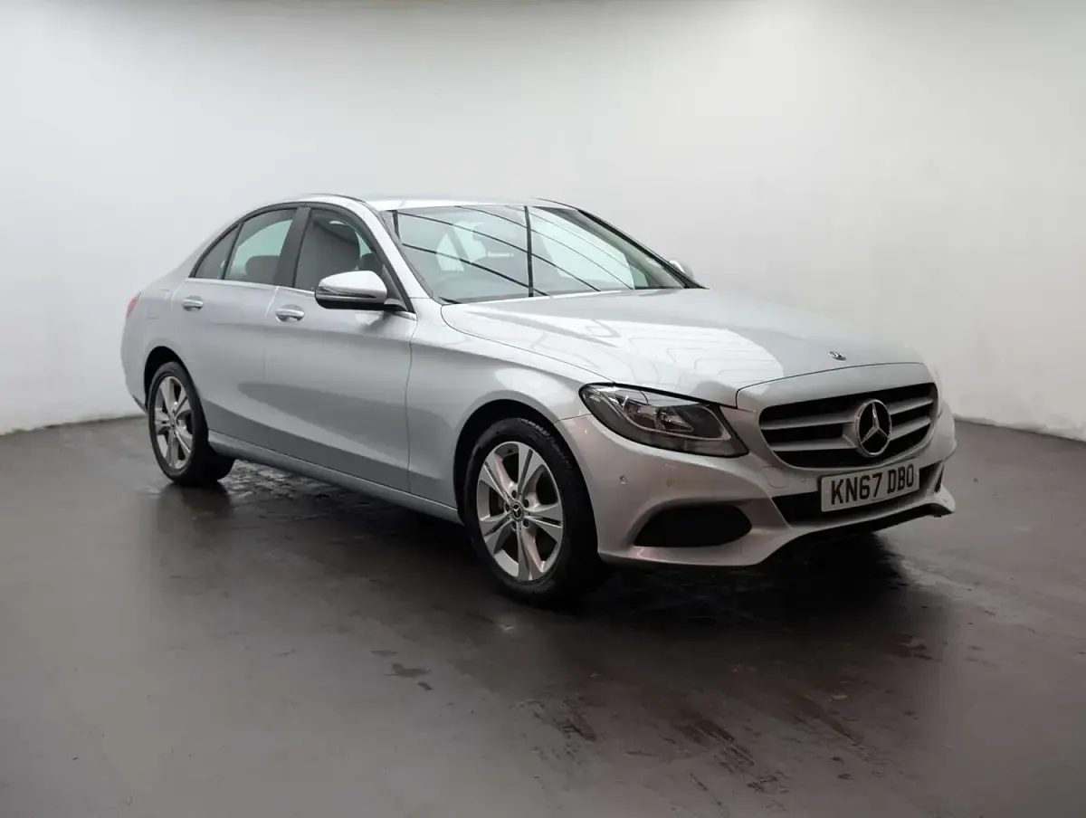 Used Mercedes C200 Executive 2017 Silver Sedan