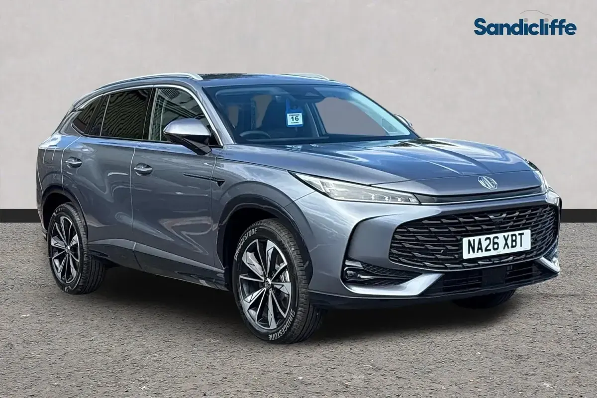 Used MG HS SE 224 HP (164 kW) 2025 SUV