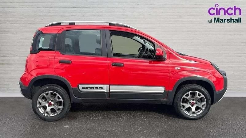 Used Fiat Panda Cross Cross 90 HP (66 kW) 2020 Red Hatchback