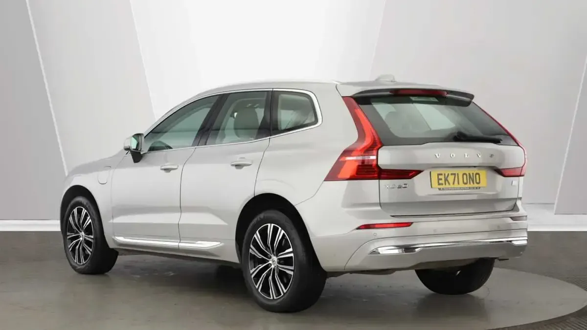 Used Volvo XC60 Inscription 337 HP (247 kW) 2022 SUV