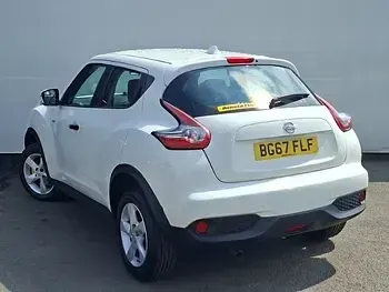Used Nissan Juke Visia 94 HP (69 kW) 2017 White SUV
