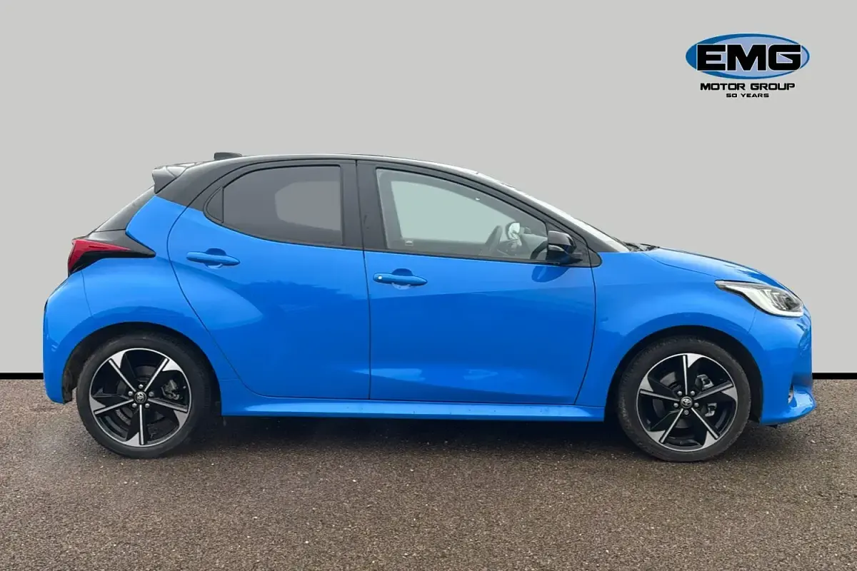 Usado Toyota Yaris Edition 130 HP (95 kW) 2025 Azul Citadino