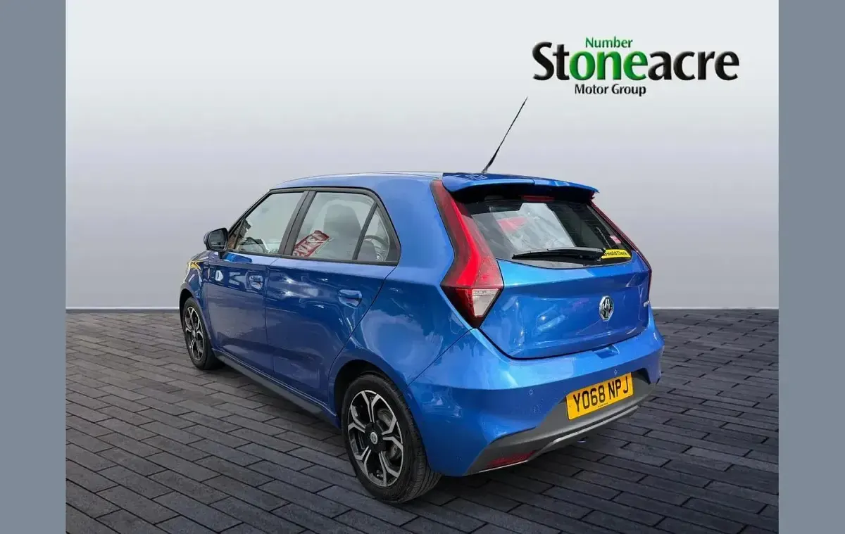 Used MG MG3 Excite 106 HP (77 kW) 2019 Blue Hatchback