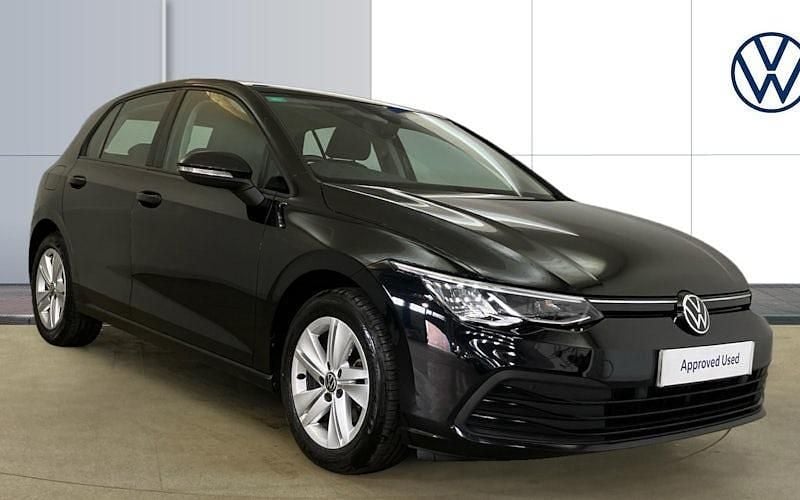 Used 2024 VW Golf VIII Life Hatchback | £16,155 (Super price) - Image 1/4