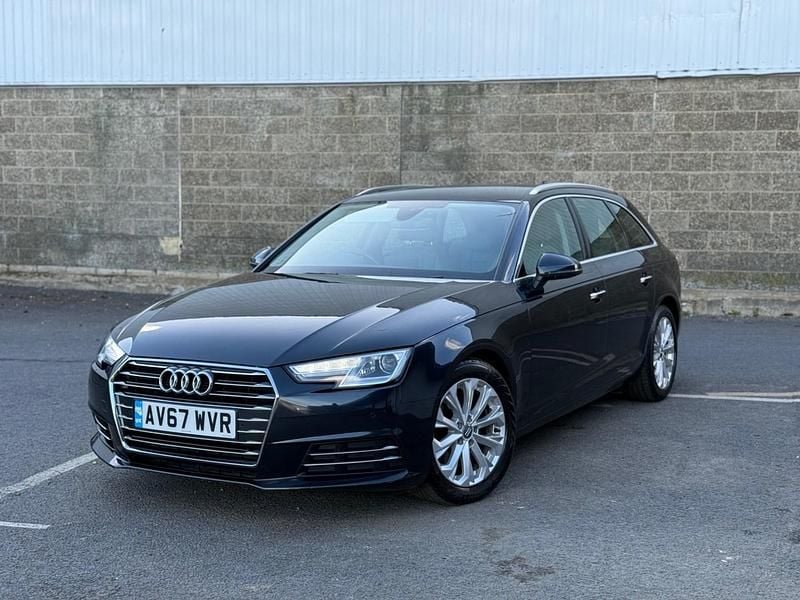 Used Audi A4 Comfort 190 HP (139 kW) 2017 Blue Estate