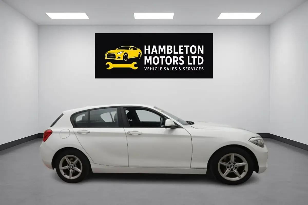 Used BMW 116 Efficient Dynamics 2017 White Hatchback