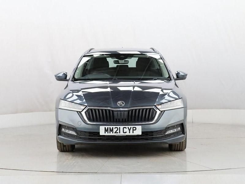 Used Skoda Octavia SE Technology 110 HP (80 kW) 2021 Grey Estate